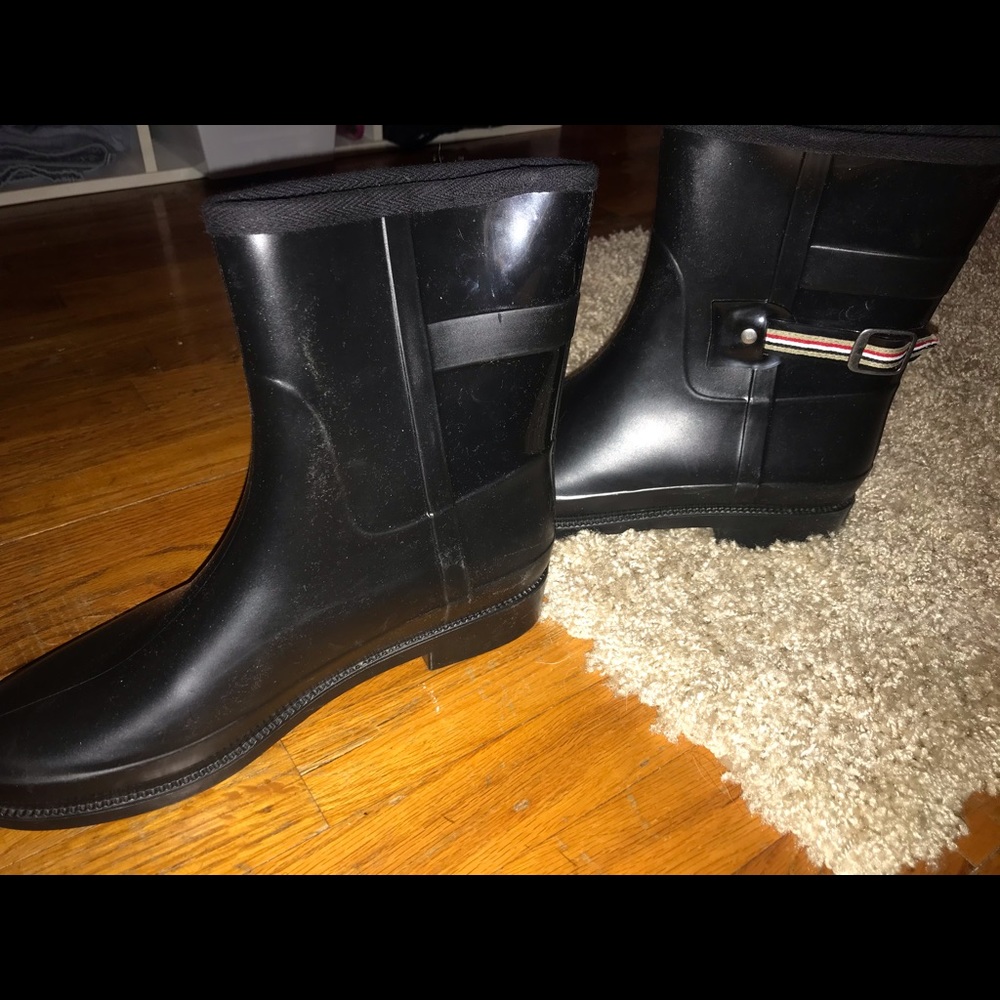 Black rain boots